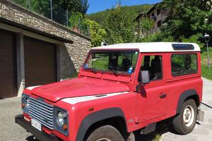 Land Rover Defender 90