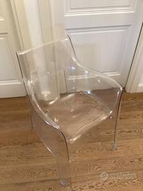Sedia Driade trasparente.