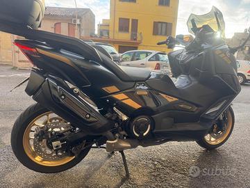 TMAX 560 2022