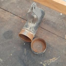 contenitore x oggetti vintage (militaria?)