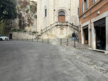 NEGOZIO A PERUGIA