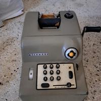 Macchina da scrivere Olivetti anni ‘60