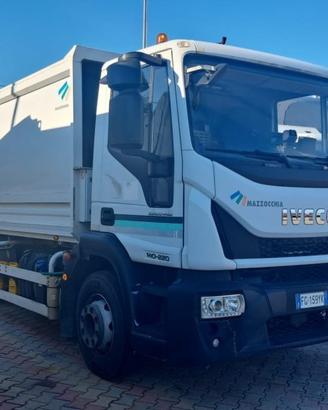 IVECO 140E COMPATTATORE
