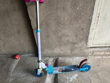 Monopattino bambina frozen disney