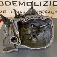 Cambio Renault Clio 1.2 16v del 2011 (8200699942)