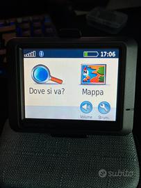 Navigatore Garmin Nuvi 215
