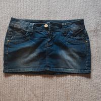 minigonna in jeans 
