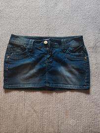 minigonna in jeans 