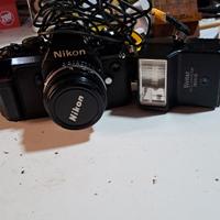 reflex nikon f 301 con accessori