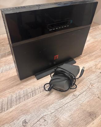 Modem Router TIM Hub+ Wi-Fi 6 ZTE H338X (Testato)