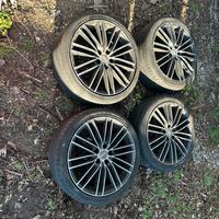 quattro cerchi in lega Mak 225/40/18