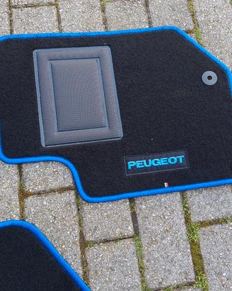 tappetini  Peugeot 2008 
