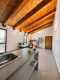 Trilocale con balcone