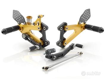 Pedane regolabili Rizoma Street Triple 675 Daytona