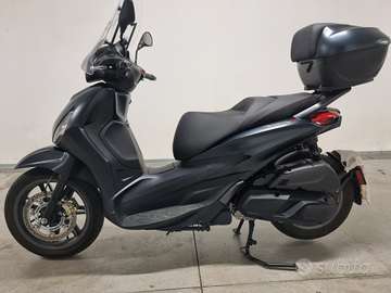 Beverly 400 hpe nero tempesta ABS-ASR