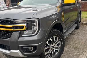 Ford ranger limited t9 205 hp in garanzia