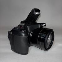 Panasonic LUMIX DC-FZ82
