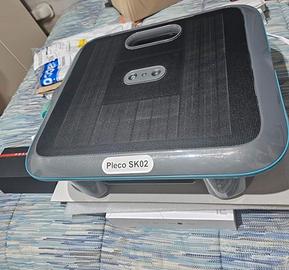 Skimmer solare piscina robot
