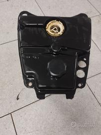 serbatoio benzina per piaggio vespa cosa