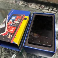 Nokia Lumia 820