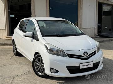 Toyota Yaris 1.4 D-4D 5 porte Lounge (GARANZIA TOY