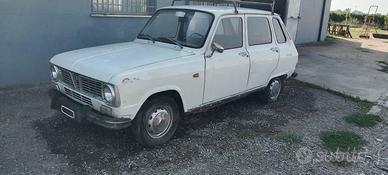 Renault  R6 per ricambi