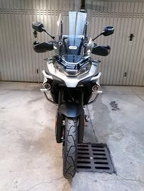Cf moto