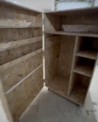 Cassoni da equitazione in legno su misura