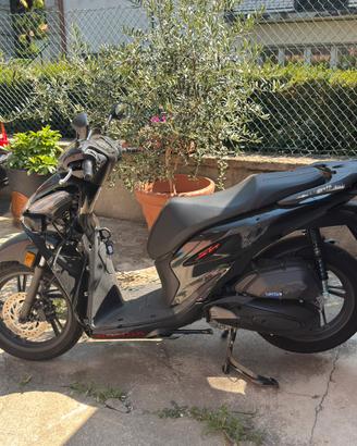 sh 125