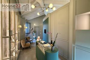 CURATA CABINA di Mq 12 in recente ed elegante Cent