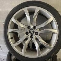 Cerchi Sortileige RCZ 19" con pneumatici 235 40 19