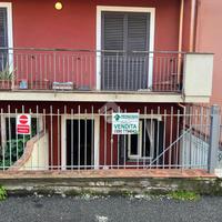 MONOLOCALE A GIARRE