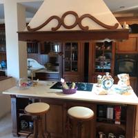 Cucina nuovissima con isola