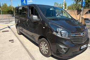 Opel Vivaro COMBI, nove posti,  2017, Bturbo