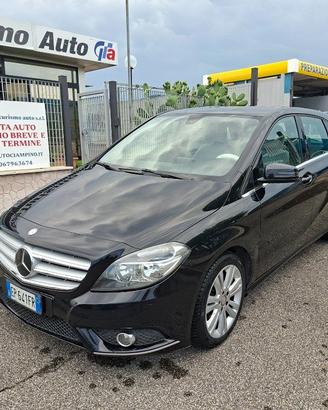 MERCEDES-BENZ B 180 CDI BlueEFFICIENCY Executive