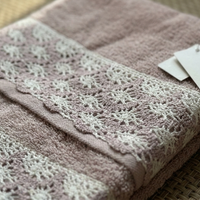 Asciugamani grande e piccolo