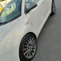 Alfa Romeo mito quadrifoglio verde