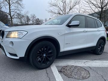 Bmw X3 xDrive20d*Navi*Pelle*Automatik*