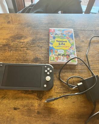 Nintento Swifch Lite + Tomodachi Life