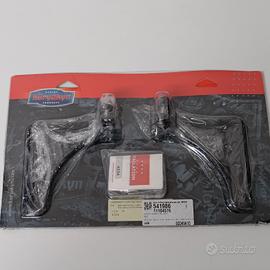 Riposizionamento pedane pass. Harley Davidson 