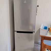 Frigorifero Indesit