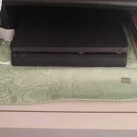 Ps4 slim 1TB + giochi