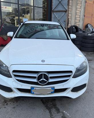 Ricambi Mercedes-Benz C220 2.2 diesel 170cv del 20