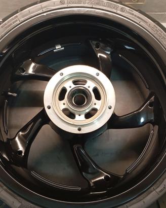 Cerchio posteriore Yamaha vmax 1700