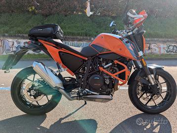 KTM 690 Duke (2016) – Soli 11.500 Km