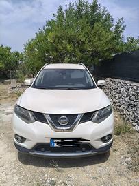 Nissan x trail