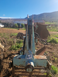 Aratro bivomere voltaorecchi Nardi