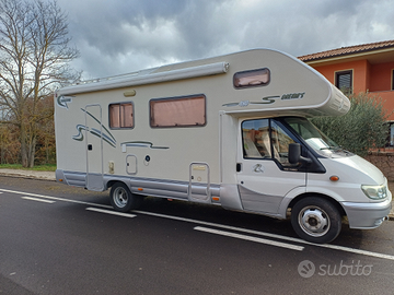 Mansardato 7 posti Ford Transit