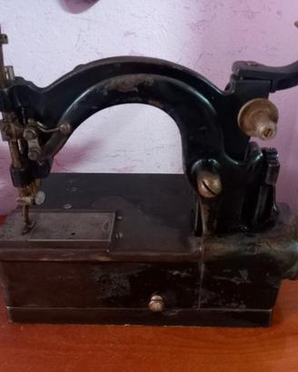Macchina da cucire  vintage