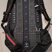 ZAINO MTB EVOC TRAIL 20 L CON PARASCHIENA